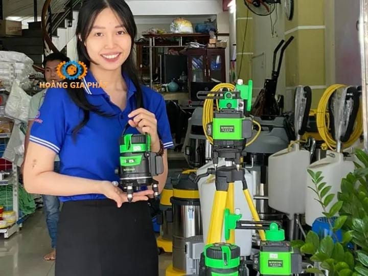 Máy cân băng Laser tại Hà Nội
