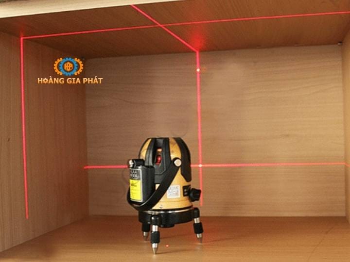 Máy cân băng Laser tại Hà Nội