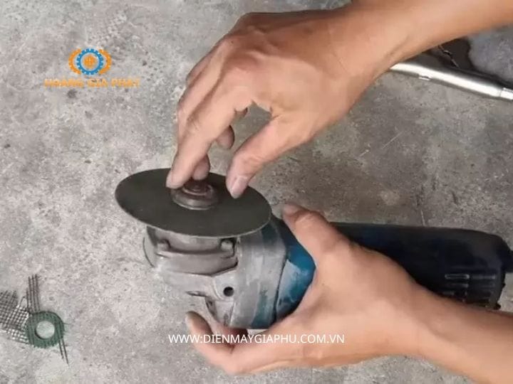 Nguyên nhân khiến máy dễ bị kẹt