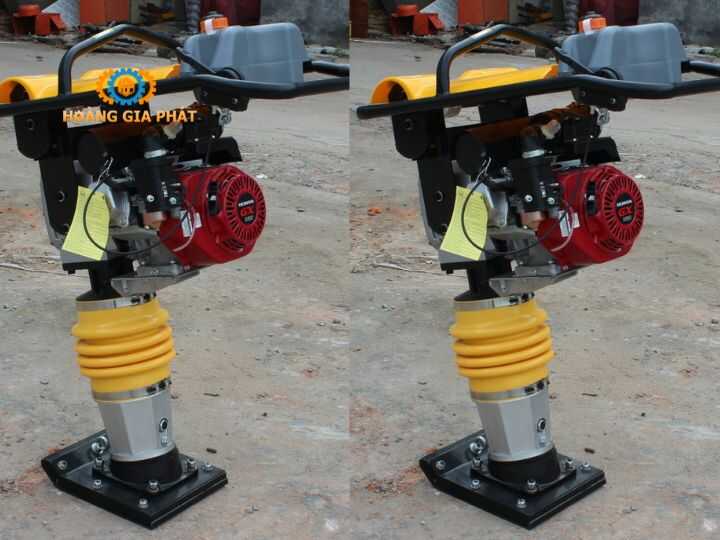 Máy đầm cóc chạy xăng RM80