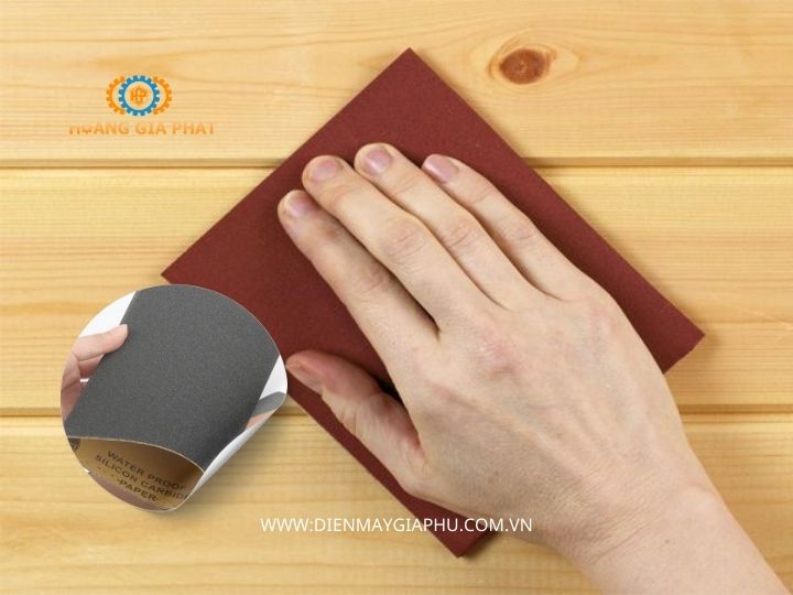 Chuẩn bị dụng cụ đánh bóng gỗ
