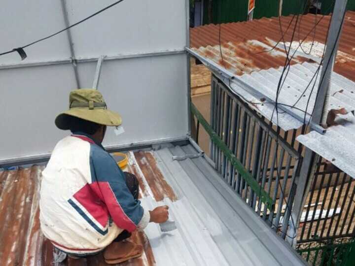 Làm việc cẩn thận
