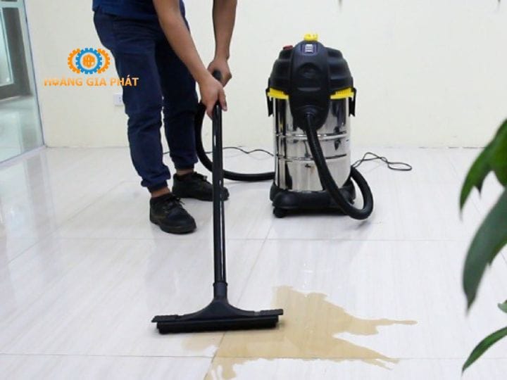 Máy hút bụi tại Ninh Thuận chuyên để hút nước