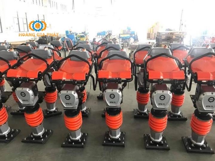 Máy đầm cóc tại Bình Định
