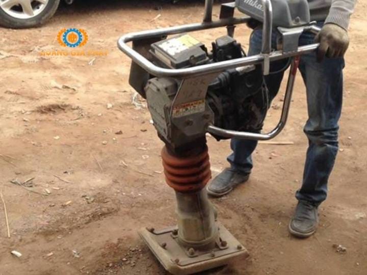 Máy đầm cóc tại Gia Lai