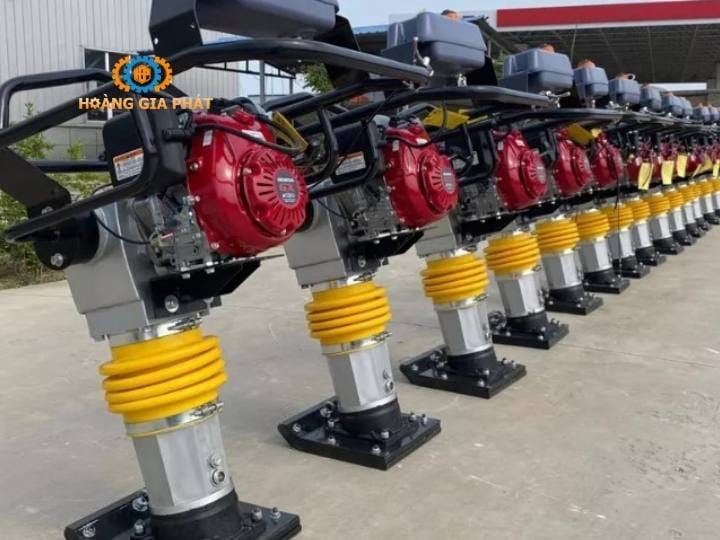 Máy đầm cóc tại Gia Lai