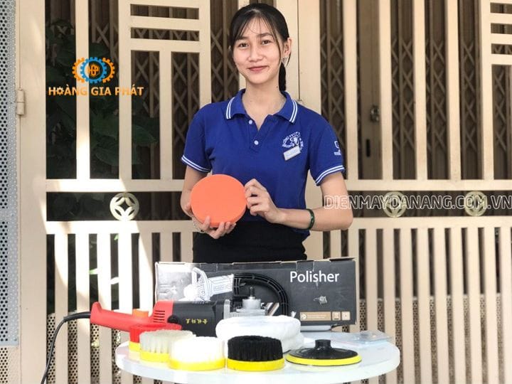 Lưu ý đến đơn vị phân phối khi mua máy giặt ghế sofa cầm tay tại Hà Tĩnh