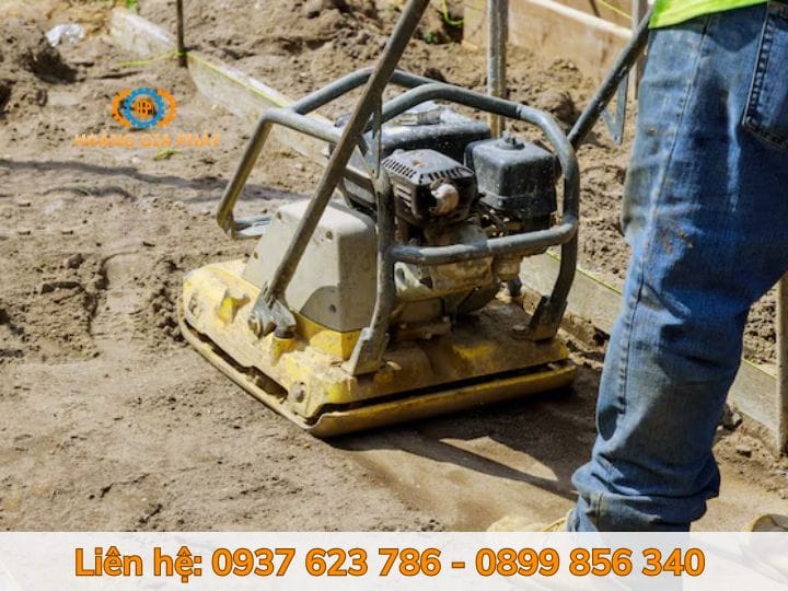 Mua máy đầm bàn 1kw tại Bắc Kạn ở Điện Máy Gia Phú 