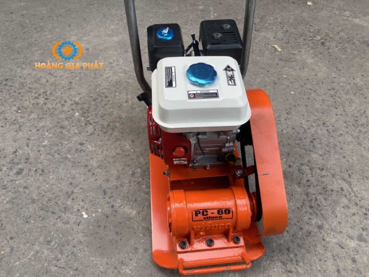 Xem xét đến thông số kỹ thuật khi mua máy đầm bàn 1kW tại Bình Định