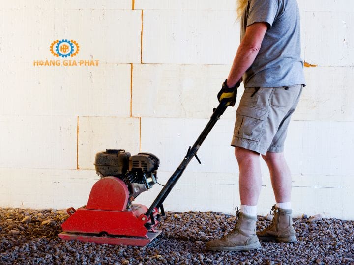 Mua máy đầm bàn là một lựa chọn thông minh và đáng đầu tư.