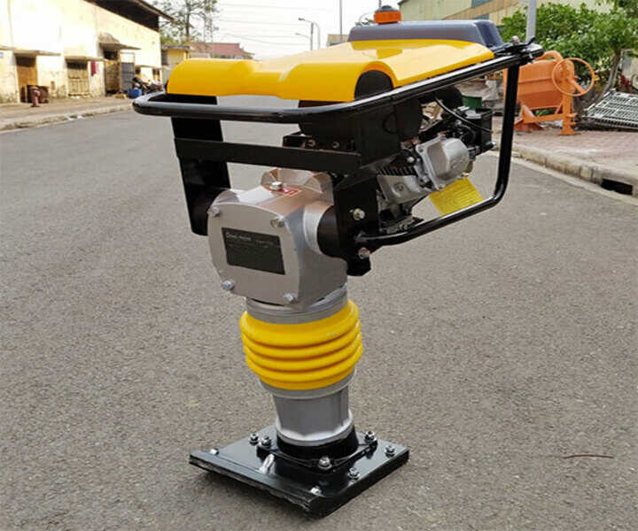 Máy đầm cóc chuyên đầm đất