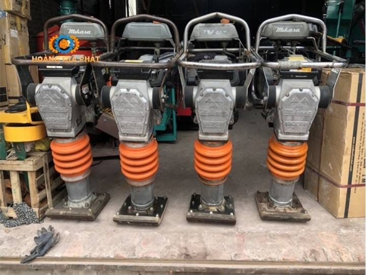 Máy đầm cóc tại Vĩnh Long
