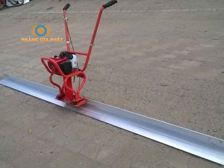 Máy đầm thước chạy điện tại An Giang 