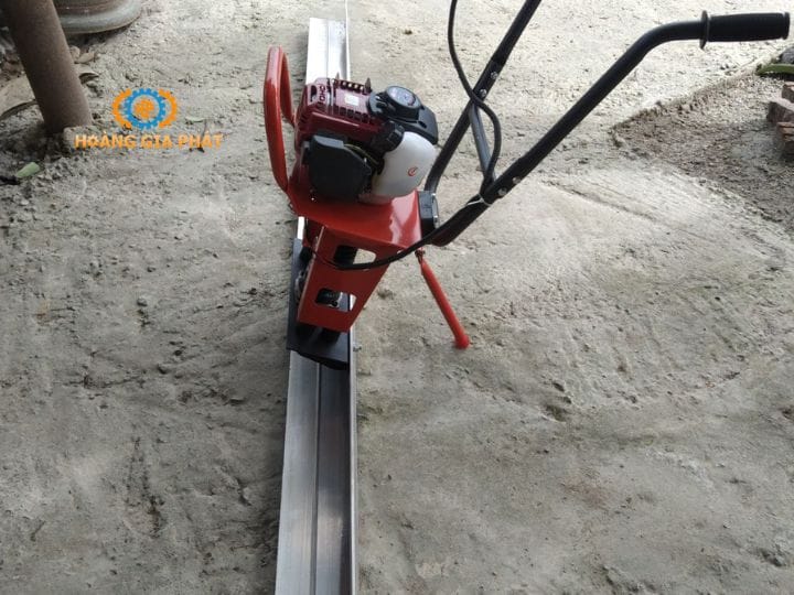 Máy đầm thước chạy điện tại Bắc Kạn là dòng máy được dùng phổ biến