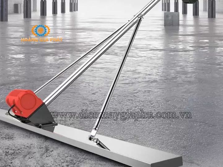 Máy đầm thước chạy pin nhỏ gọn, tiện lợi