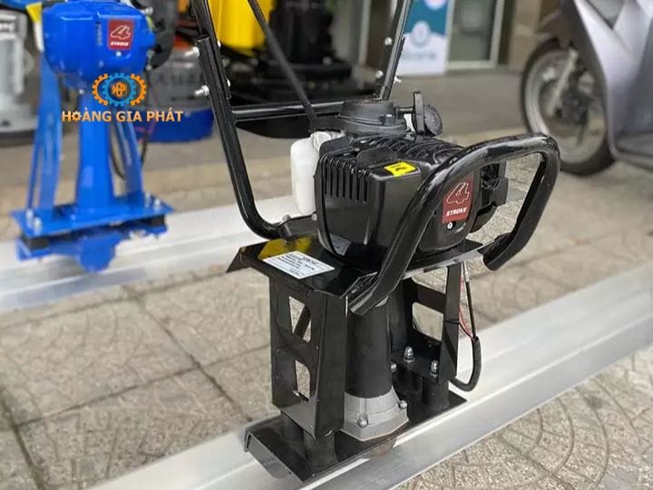 Máy đầm thước Super Fast