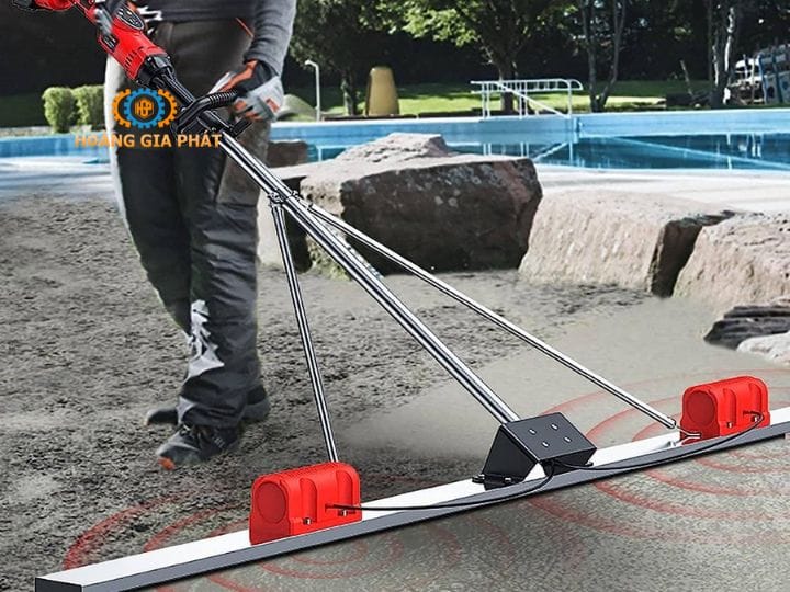 Điểm nổi bật nhất của máy là tiếng ồn thấp và không tạo ra khí thải gây ô nhiễm