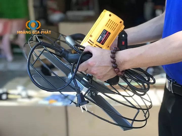 Máy xoa nền bê tông chạy điện tại Bắc Ninh ở Điện Máy Gia Phú