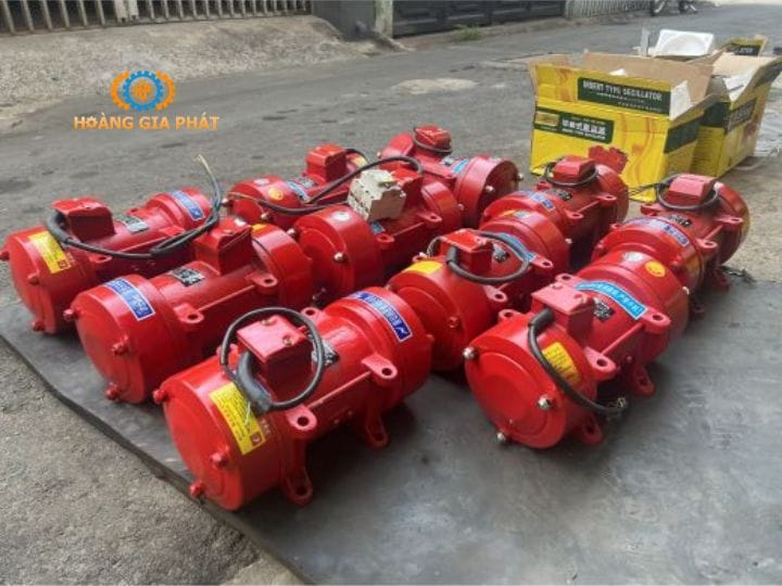 Máy đầm bàn chạy điện