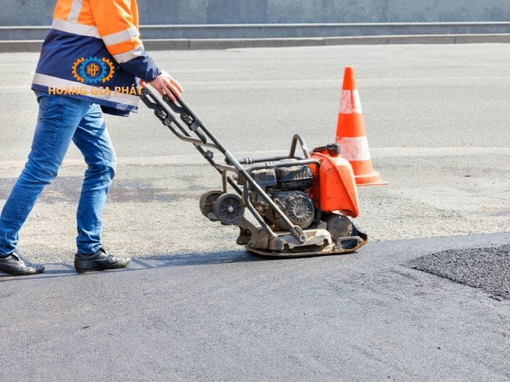 Kích thước và trọng lượng 