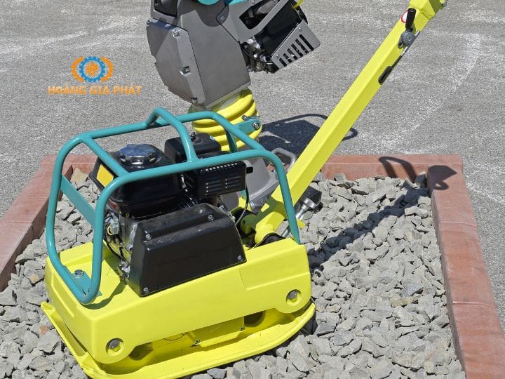 Lợi ích khi sở hữu máy đầm bàn 