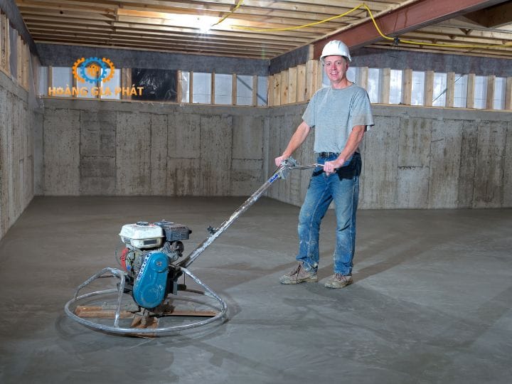 Lưu ý đến nguồn điện máy xoa nền bê tông
