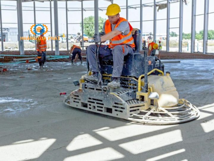Khác biệt về hiệu suất hoạt động giữa máy xoa nền bê tông đơn và đôi