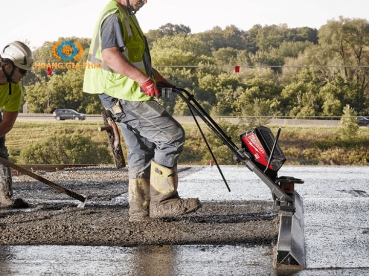 Loại bỏ bọt khí, không gian rỗng trong lớp bê tông