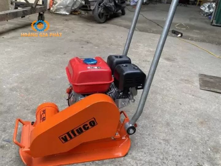 Máy đầm bàn Vifuco 