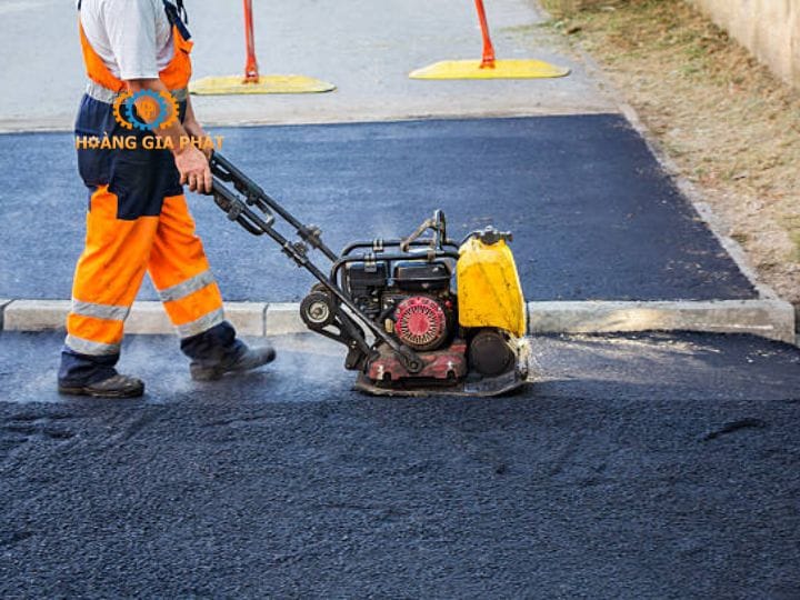 Tầm quan trọng khi dùng máy đầm bàn trong thi công