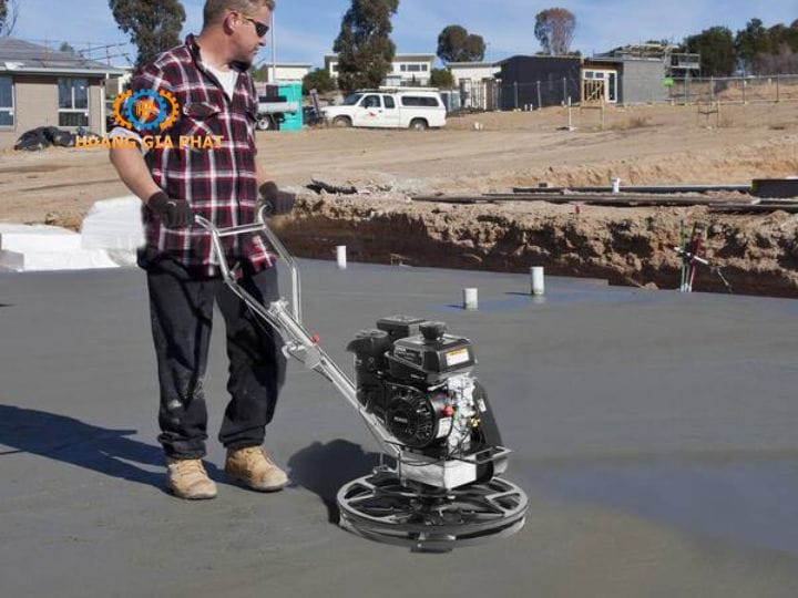 Ưu điểm máy xoa nền bê tông trong xây dựng 