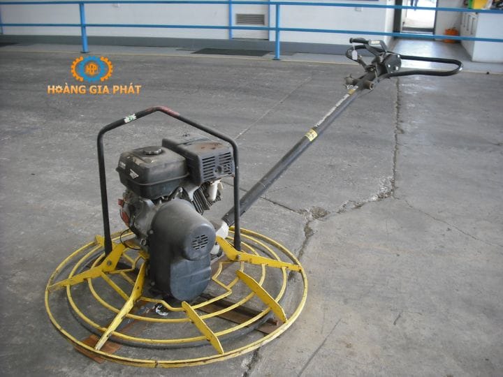 Máy xoa nền bê tông đơn