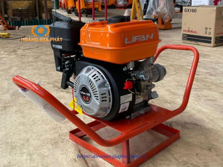 Máy đầm dùi chạy điện