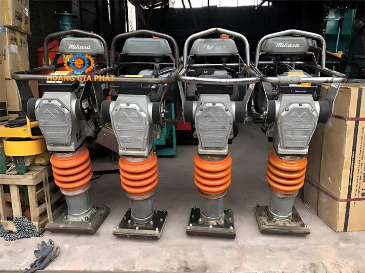 Thuê máy đầm cóc tại Hà Nam