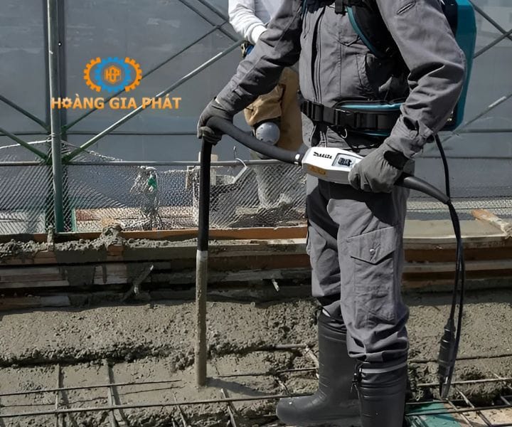 Tiêu chí lựa chọn địa chỉ thuê máy đầm dùi uy tín