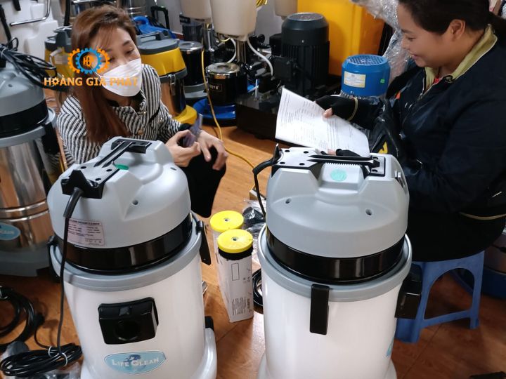 Điện Máy Gia Phú - Đơn vị đáng tin cậy với hơn 10 năm phân phối máy hút bụi chính hãng 