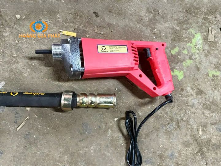 Máy đầm dùi cầm tay Niki ZNP35 800W 
